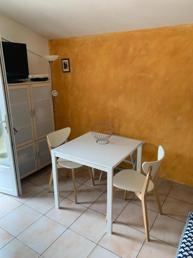 La Maison De Beaumes Buitenkant foto