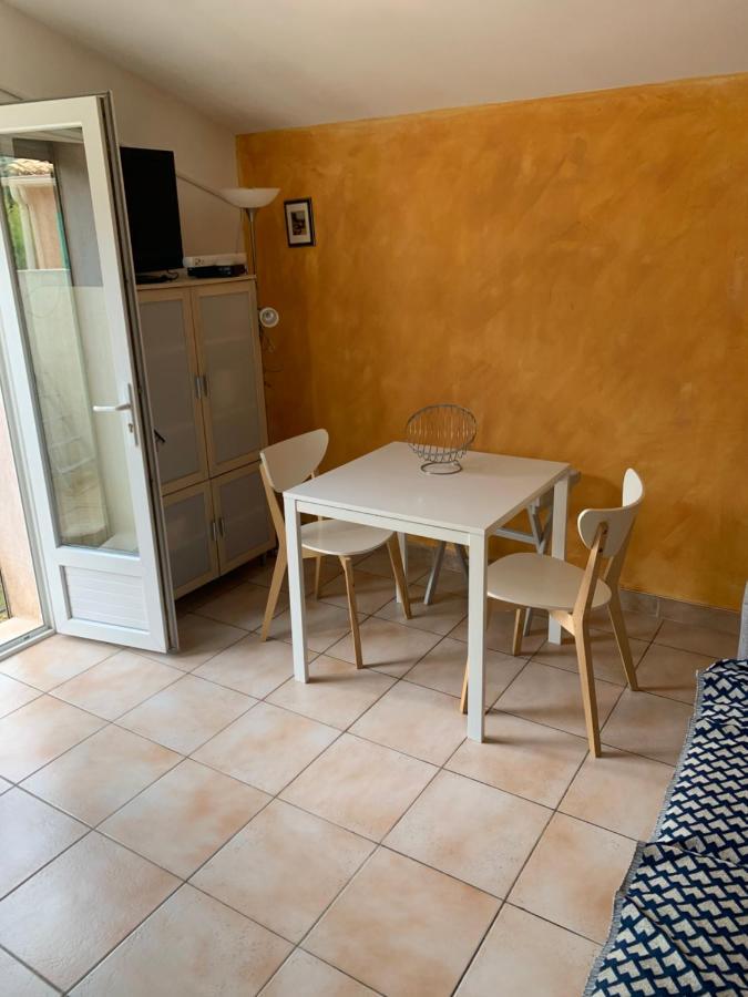 La Maison De Beaumes Buitenkant foto